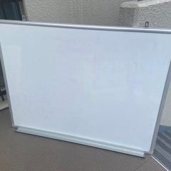 ホワイトボード【昨日まで使っていました】の画像