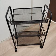 【購入者決定済み】引取り希望　キッチンワゴン　キッチンラック　メタルラック　メッシュ　キャスター付きの画像