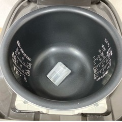 象印 圧力IH炊飯ジャー 極め炊き NP-BW10E3型2015年式の画像