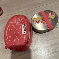 ーお話し中ーお弁当箱とケースの画像