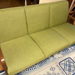 レトロ調 3人掛けソファ の画像