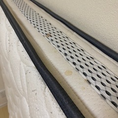 【数名お問合せあり】ベッドマットレスとスノコ（ダブル ）の画像