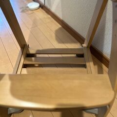【差し上げます】コイズミ　学習椅子　の画像