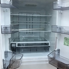 《尼崎市/リサイクルショップドリーム次屋店》★ジモティー割引有★6ドア冷蔵庫　551L 東芝　GR-U550FK 2022年製　中古品　クリーニング済み☆尼崎市若王寺☆の画像