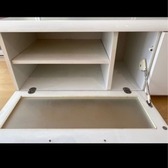 テレビ台の画像