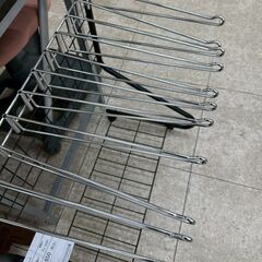 ★リユースのサカイ高崎店★TJ13327  ランドリーラック 黒 H65.5×D40.5×W64.5 クリーニング済みの画像