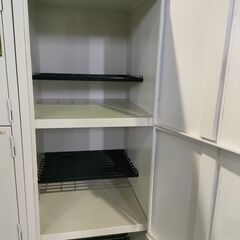 ジャングル×2和泉大型良品館 ロッカー　8人用　事務用品　鍵付き【R-197】の画像