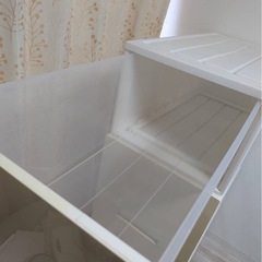 🌟無料🌟 白いカラーボックス4個セット！収納たっぷり✨ 西大路周辺で受け渡しOK！ の画像