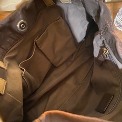 サザビー　本革ベージュバッグの画像