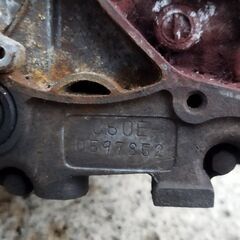 カブ50エンジン3基の画像