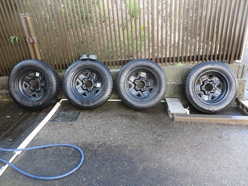 ジムニーJB23スタッドレスタイヤ