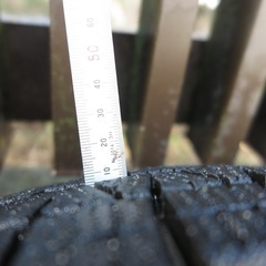 ジムニーJB23スタッドレスタイヤの画像