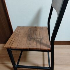 (無料)ニトリのヴィンテージ風チェアの画像