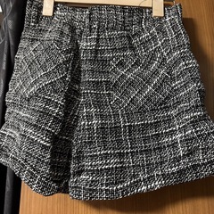 新品　ツイードジップパンツの画像