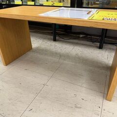 J3186　【リユースのサカイ柏店】　　無印良品　コの字テーブル　コの字の家具　積層合板　オーク材　クリーニング済み　新品参考価格8,990円の画像