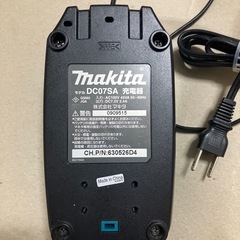マキタ　7.2v  充電器   の画像