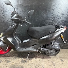 ★支払総額3.3万円★買取強化中！ まずはカンタン無料査定まで！ キムコ スーパー9S マッド 車格大きい50cc！ 2スト水冷！ 前後ディスクブレーキ！の画像