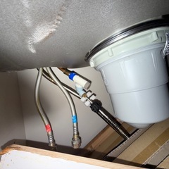 【決まりました】システムキッチンシンク廃材　蛇口つきの画像