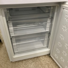 ハイアール　2ドア冷蔵庫　2017年製　148lの画像