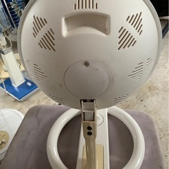 小型ハロゲンヒーターの画像