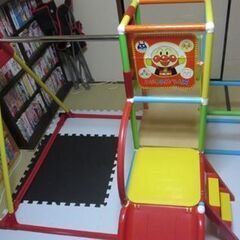 アンパンマンジャングルジムブランコ付の画像