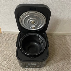 Haier マイコンジャー炊飯器 品番JJ-M30B（K）の画像