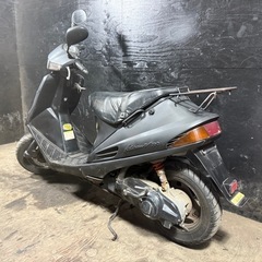 ★支払総額4.8万円★定休日なし！いつでも現車確認可能です！ スズキ アドレスV100 マッド CE11A 人気のV100！ 2ストのためオイル注ぎ足すだけ！ バッテリー新品！ カスタムベースに♪の画像