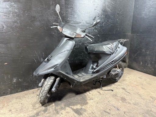 ★支払総額4.8万円★定休日なし！いつでも現車確認可能です！ スズキ アドレスV100 マッド CE11A 人気のV100！ 2ストのためオイル注ぎ足すだけ！ バッテリー新品！ カスタムベースに♪