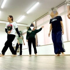 楽しく体を動かしたい方、ぜひ一緒にダンスしませんか？✨ ✨の画像