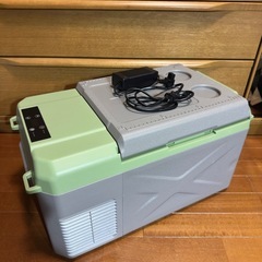 
車載冷蔵庫の画像