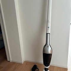 コードレス　掃除機中古　吸引圧が弱くなってます。の画像