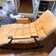 １７日まで！ロッキングチェア、リラックスチェアの画像