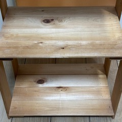 木製の棚 3段の画像