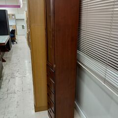 リユースのサカイ栃木店★ジモティ割あり★  隙間収納 ブラウン W30×D32×H182 クリーニング済み TC11508の画像