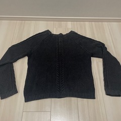 カリアング　グレーニットの画像