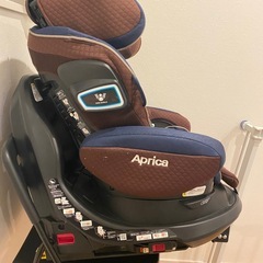 美品 フラディアグロウ ISOFIX 360° セーフティー プレミアムの画像