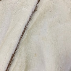 28 モコモコ 上着の画像