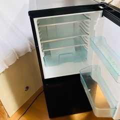 不具合なくデザインも機能もパーフェクトな冷蔵庫「UR-FG110J(R)」の画像