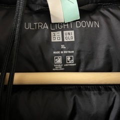 ユニクロ ウルトラライトダウン ベスト 黒 UNIQLO ブラック 保存袋有の画像