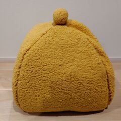 猫　犬　ベッド　ドーム型　冬用 （底補修あり）の画像