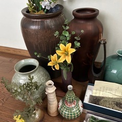 花瓶　多数の画像