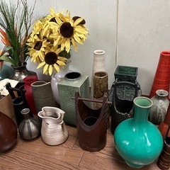 花瓶　多数の画像