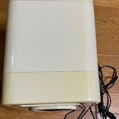 コンパクト電子冷温ボックスの画像