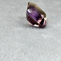 天然アメトリン 23.15カラットの画像