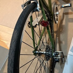 クロスバイク 6段変速 軽量 カーキ 街乗り レトロ ワイヤーロック 未使用の画像