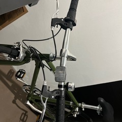 クロスバイク 6段変速 軽量 カーキ 街乗り レトロ ワイヤーロック 未使用の画像