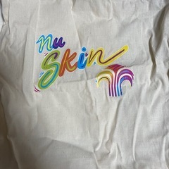 手提げバック4つ
の画像