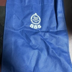 手提げバック4つ
の画像