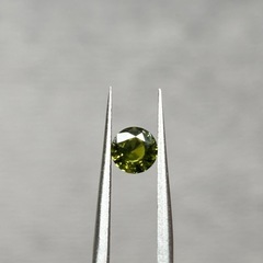 グリーン系ジルコン 0.75ct 天然ルース ジュエリー制作にの画像
