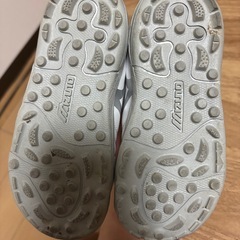 ミズノ　キッズ　スニーカーの画像